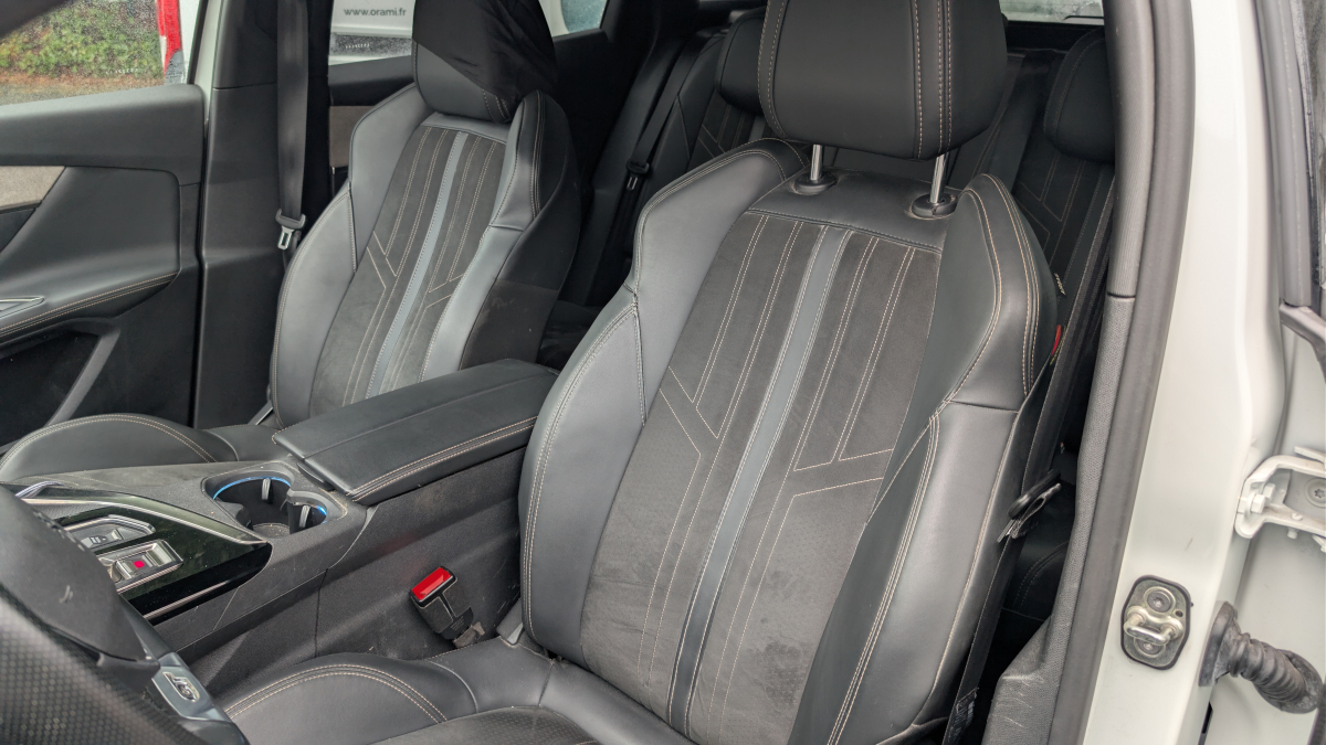 Peugeot 3008 — 10
