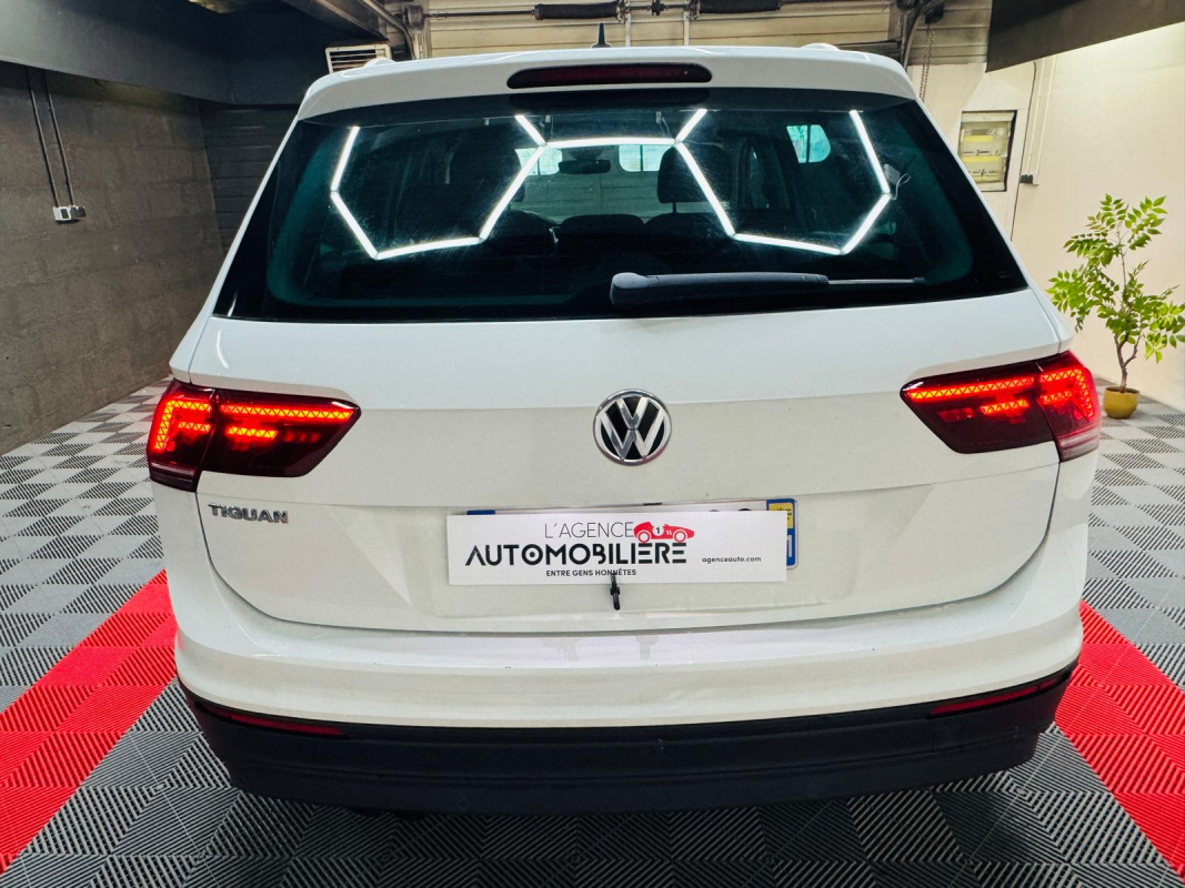 Volkswagen Tiguan — 6