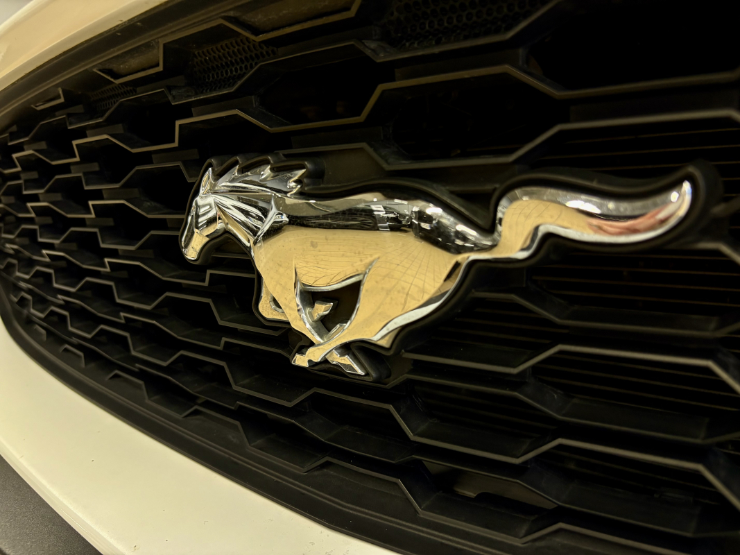 Ford Mustang — 27