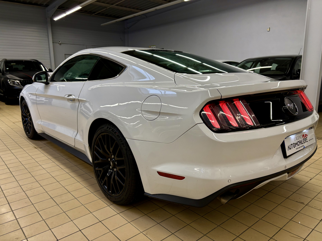 Ford Mustang — 11