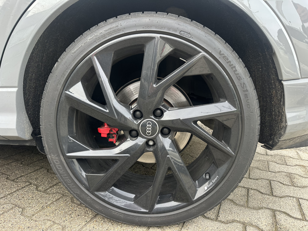 Audi RS Q3 — 21