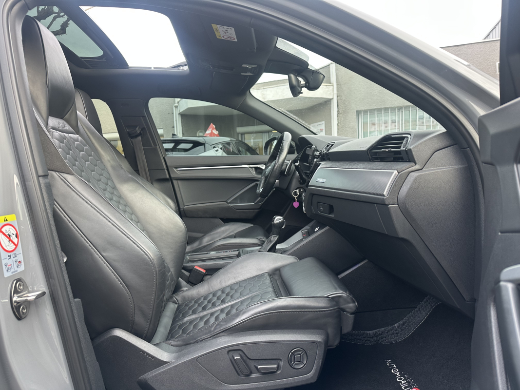 Audi RS Q3 — 10