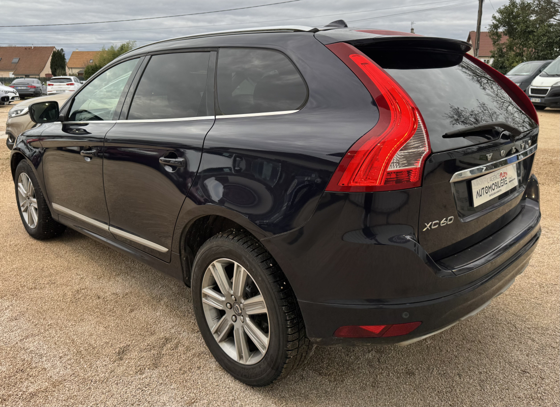 Volvo XC60 — 5