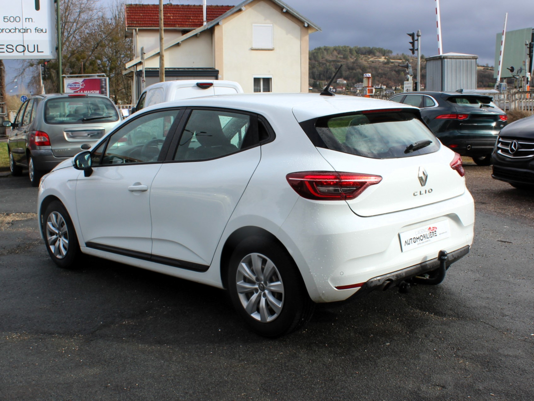 Renault Clio — 5