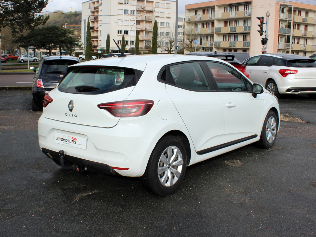 Renault Clio — 7