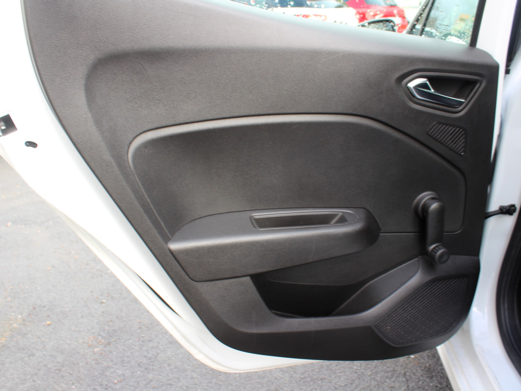 Renault Clio — 26