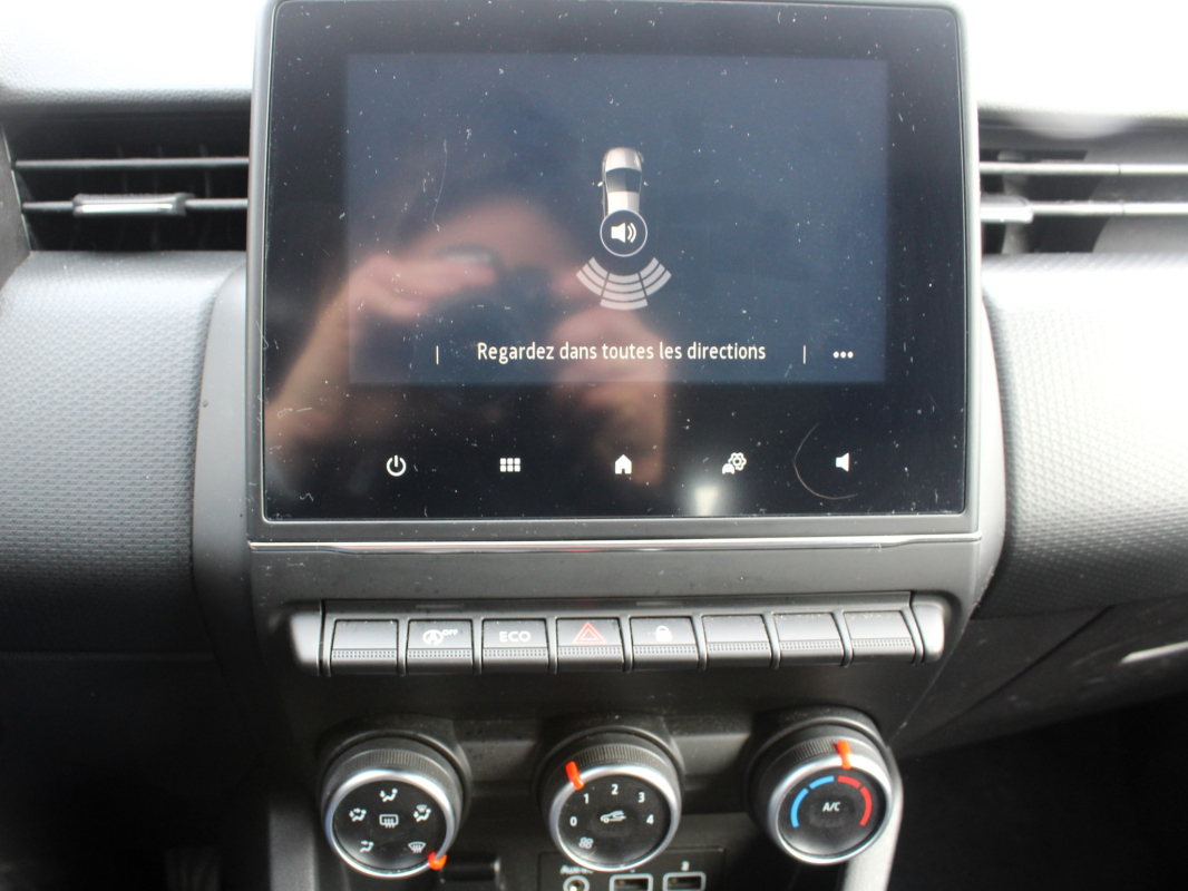 Renault Clio — 18