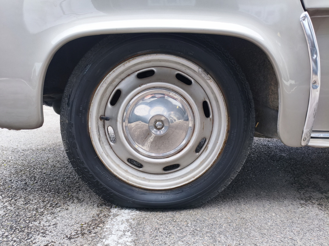 Renault Dauphine — 22