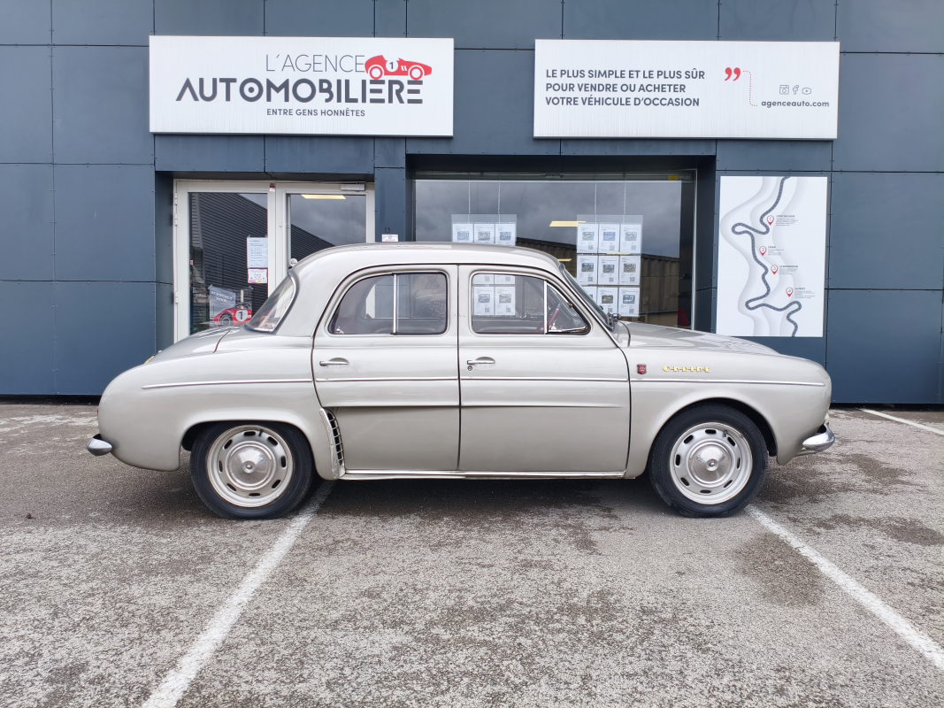 Renault Dauphine — 6