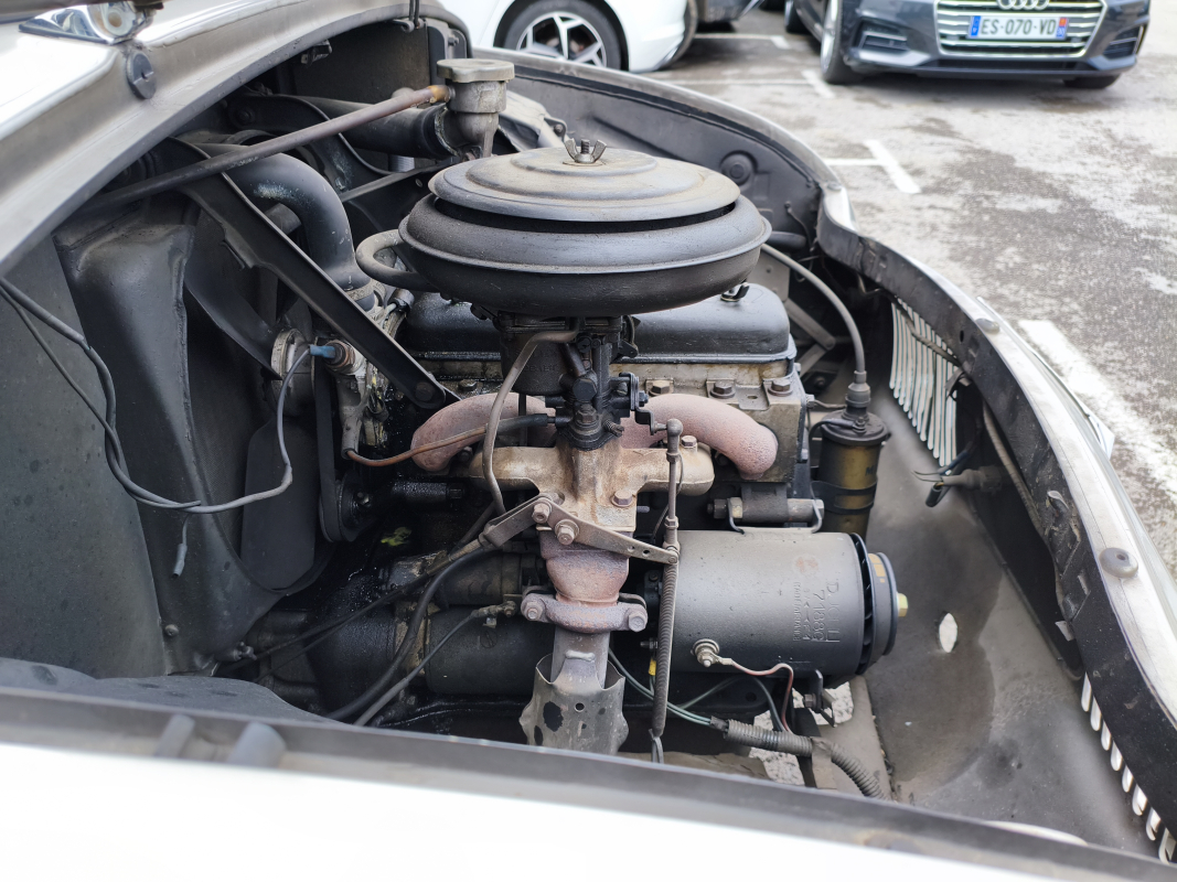 Renault Dauphine — 32