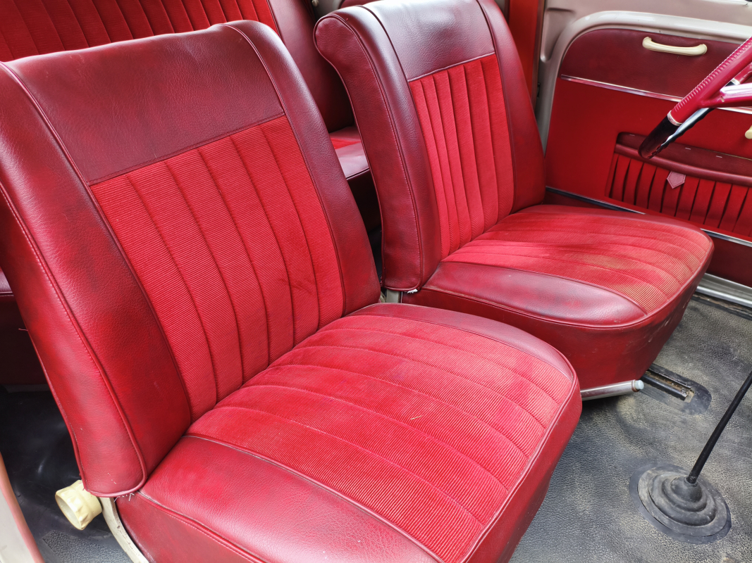 Renault Dauphine — 20