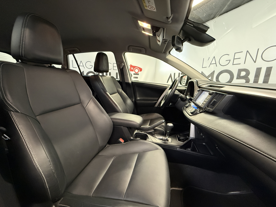 Toyota RAV4 — 14