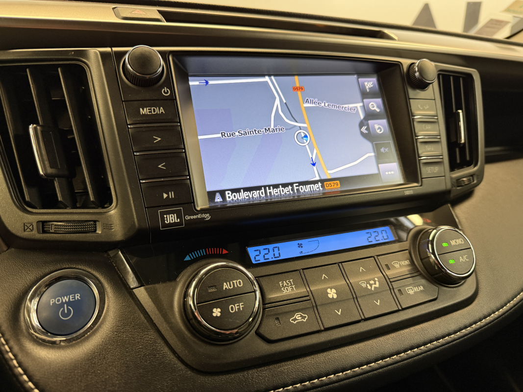 Toyota RAV4 — 19