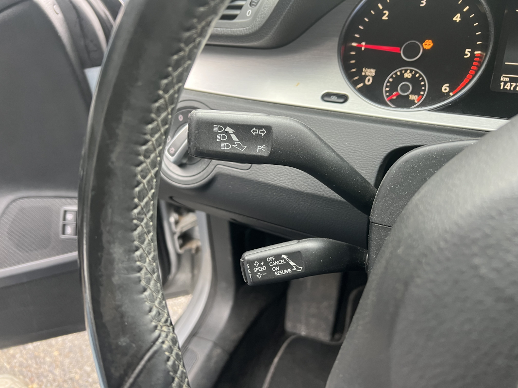 Volkswagen Passat — 19