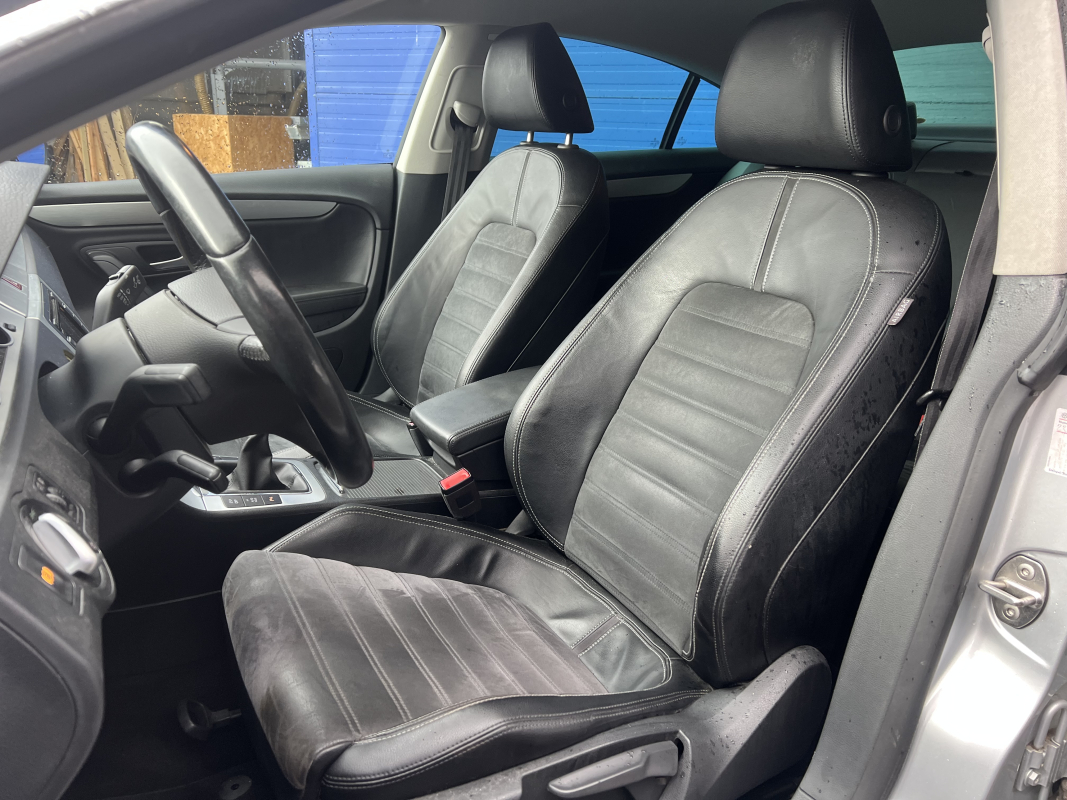 Volkswagen Passat — 10