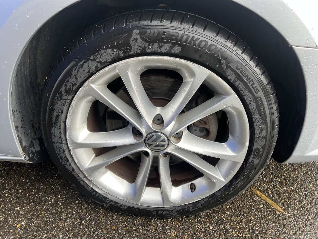 Volkswagen Passat — 39