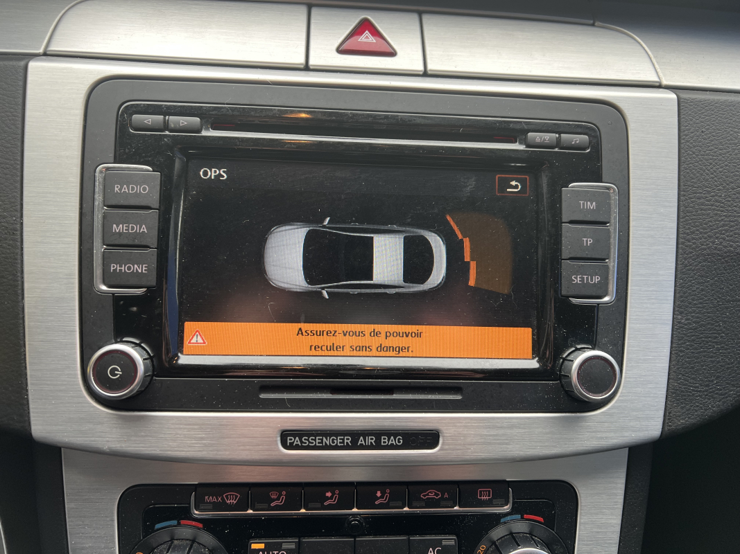 Volkswagen Passat — 35