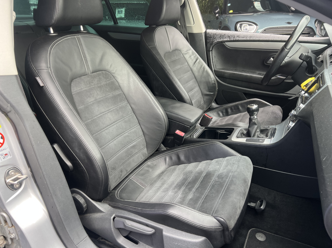 Volkswagen Passat — 22