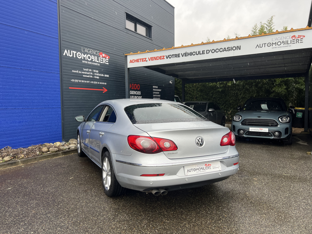 Volkswagen Passat — 6