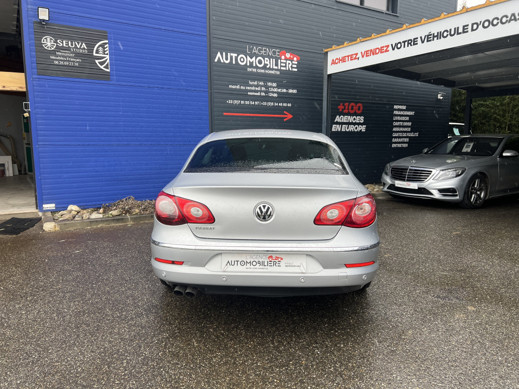 Volkswagen Passat — 7