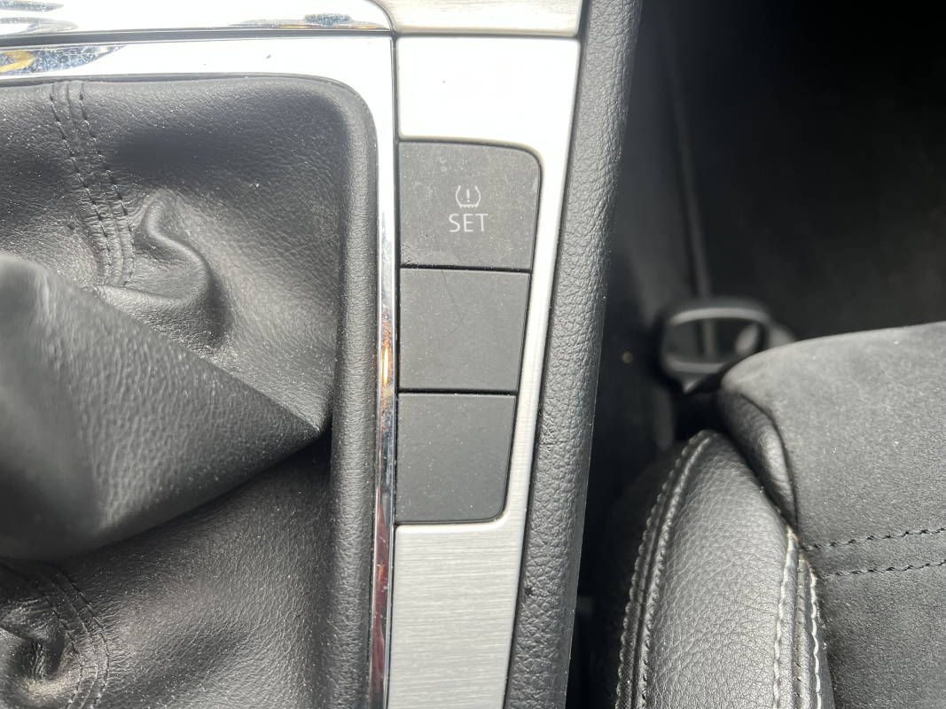 Volkswagen Passat — 31