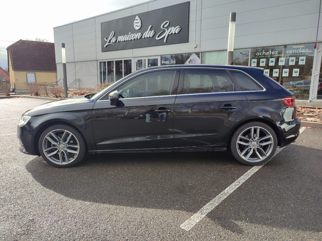 Audi A3 Sportback — 2