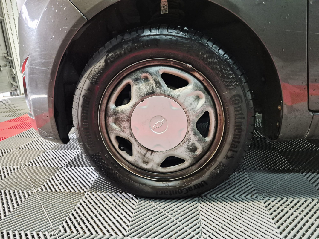 Chevrolet Spark — 23