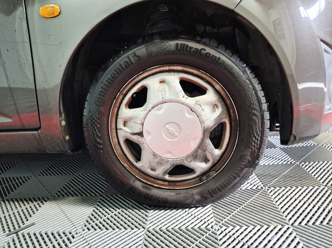 Chevrolet Spark — 25