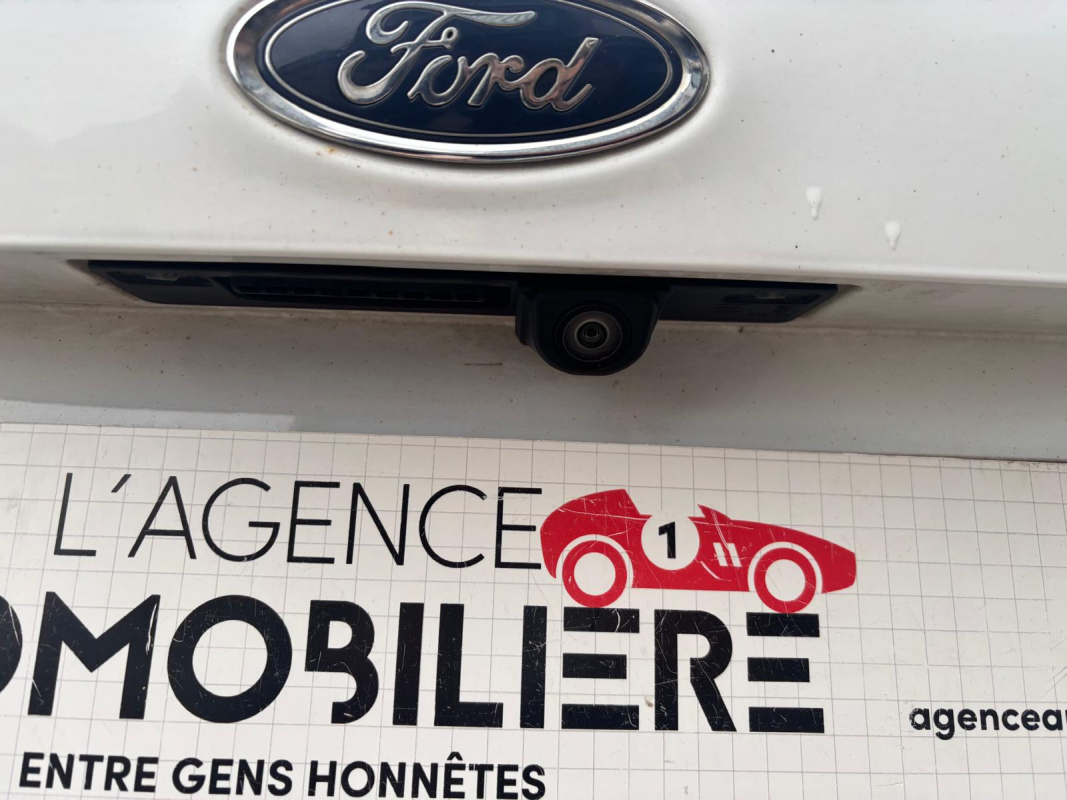 Ford C-Max — 25