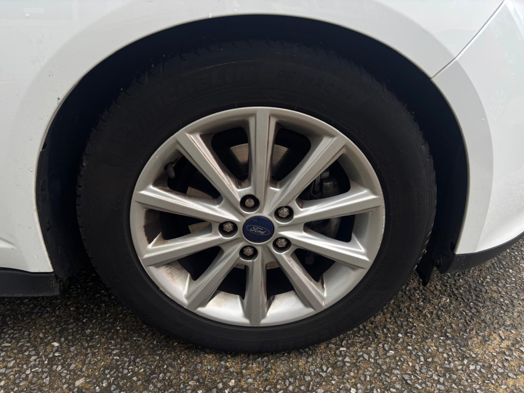 Ford C-Max — 23