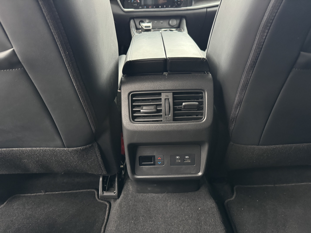 Nissan X-Trail — 33