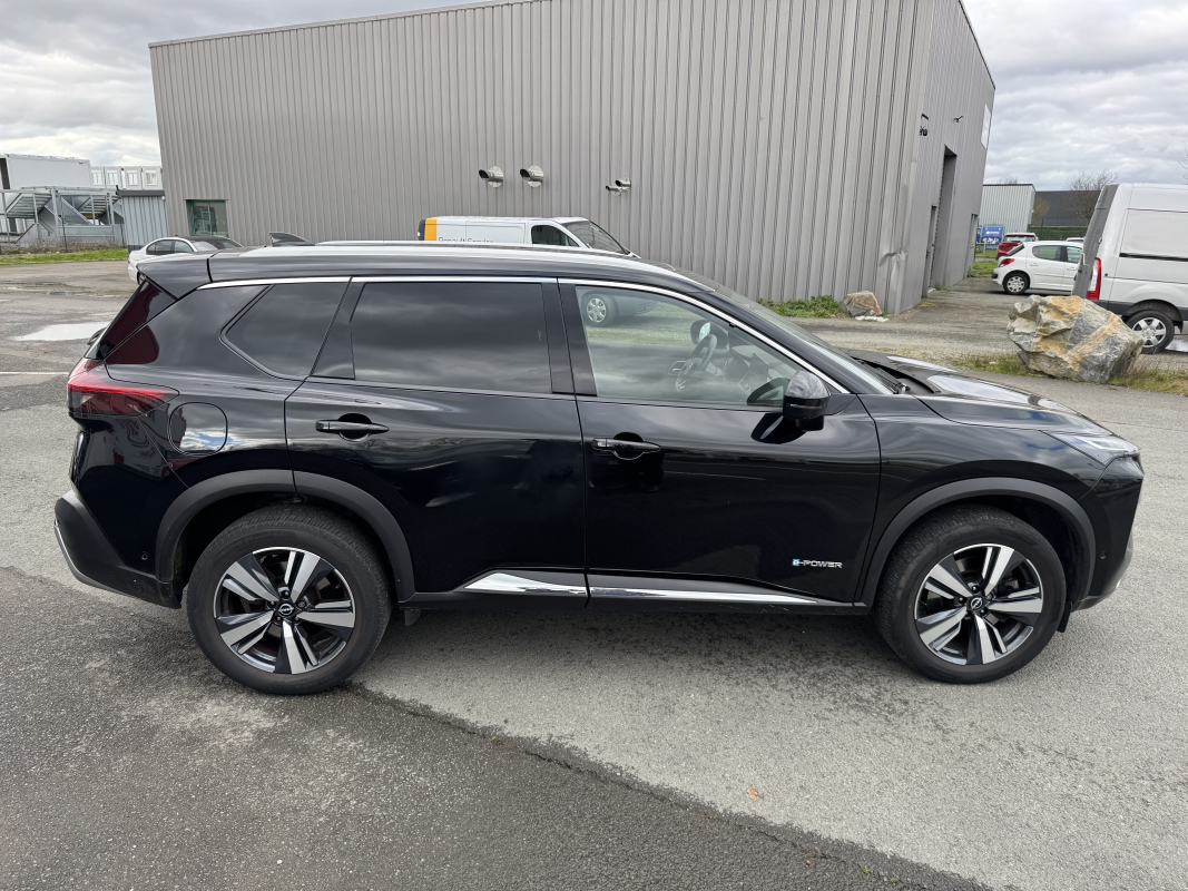 Nissan X-Trail — 5