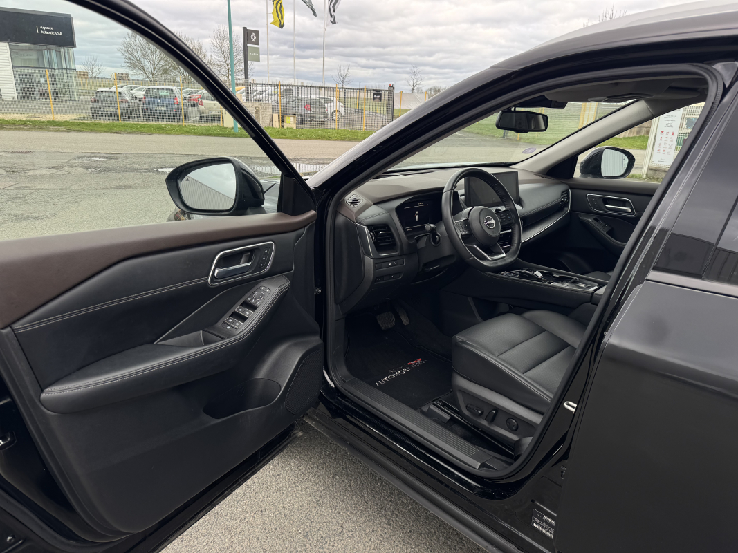 Nissan X-Trail — 12
