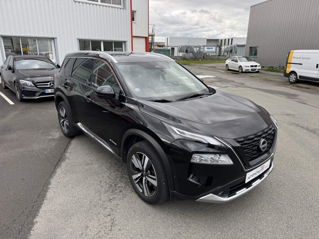 Nissan X-Trail — 4