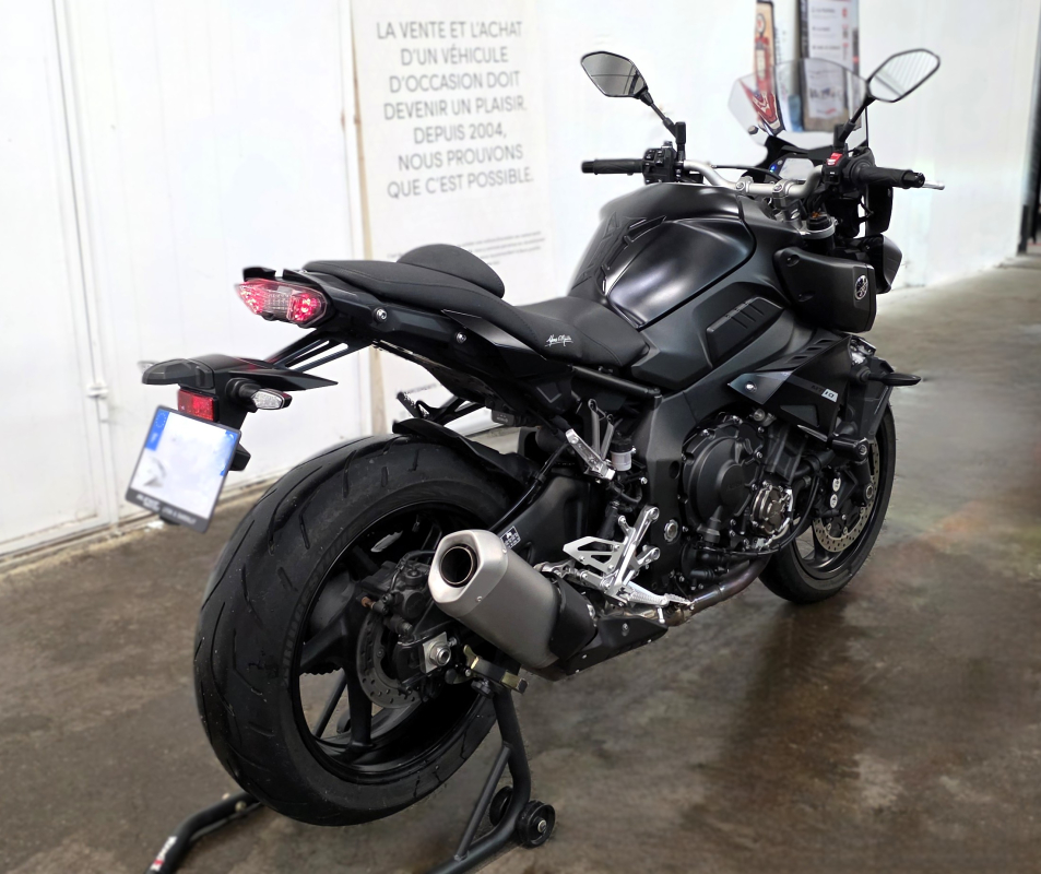Yamaha MT — 4