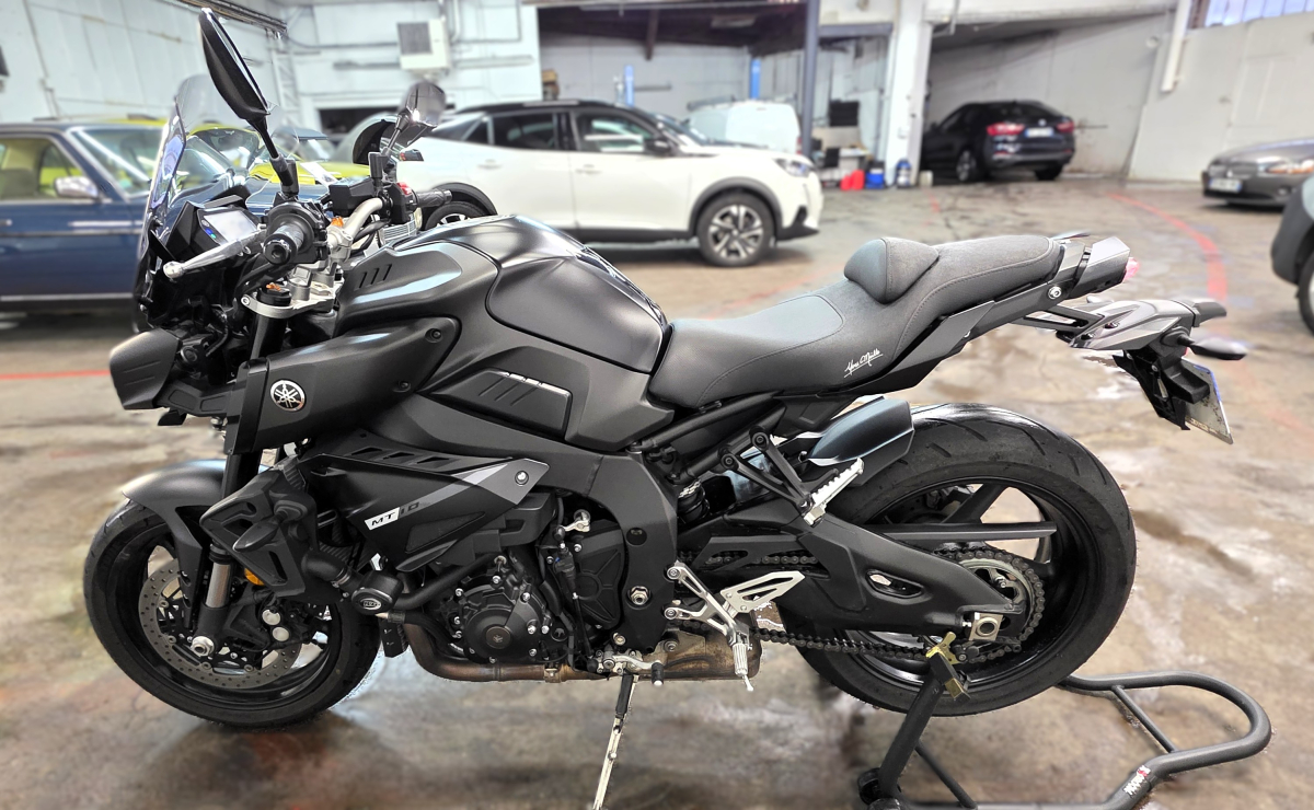 Yamaha MT — 6
