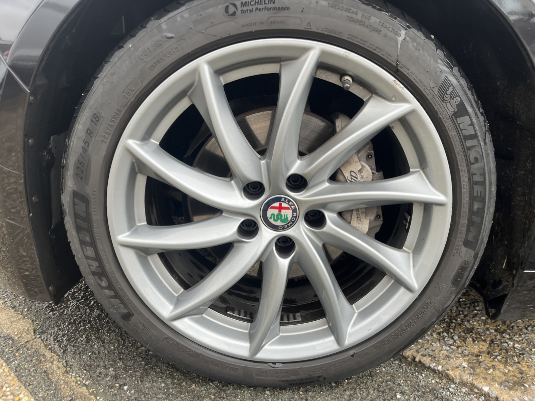 Alfa Romeo Giulia — 20