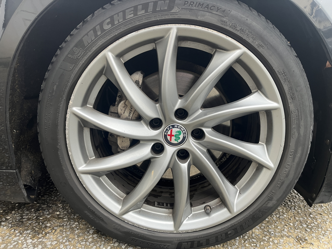 Alfa Romeo Giulia — 22