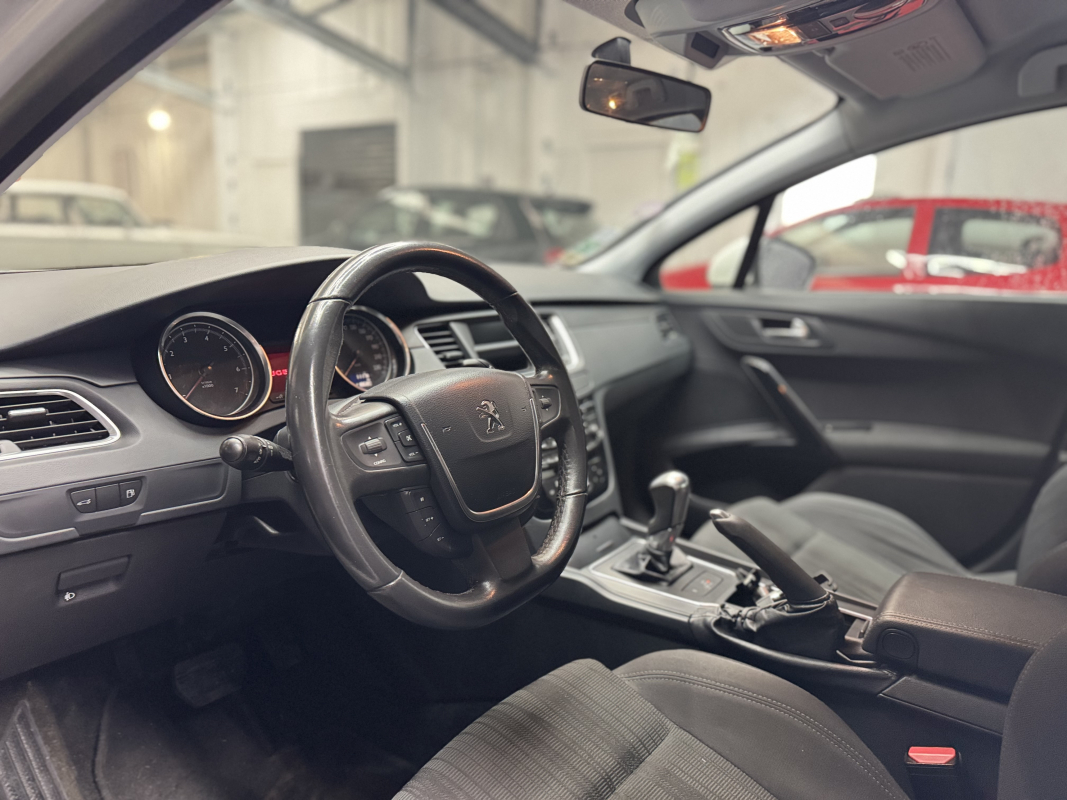Peugeot 508 — 8