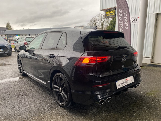Volkswagen Golf — 5
