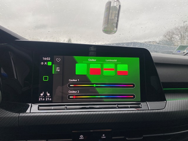 Volkswagen Golf — 15
