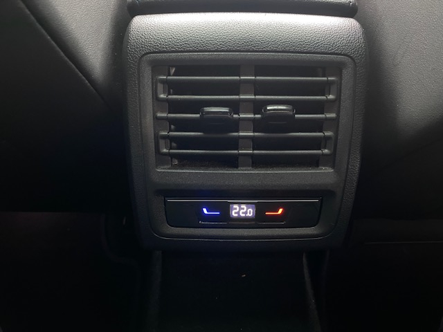 Volkswagen Golf — 24