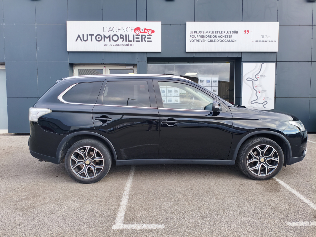 Mitsubishi Outlander — 6