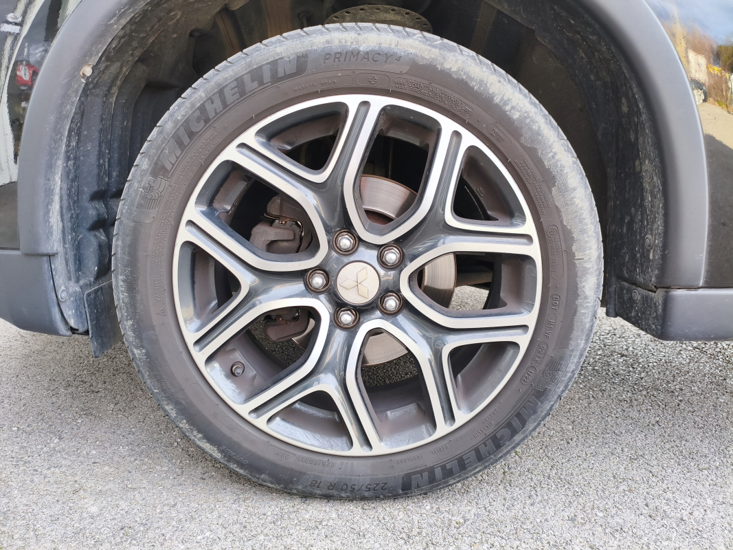 Mitsubishi Outlander — 31