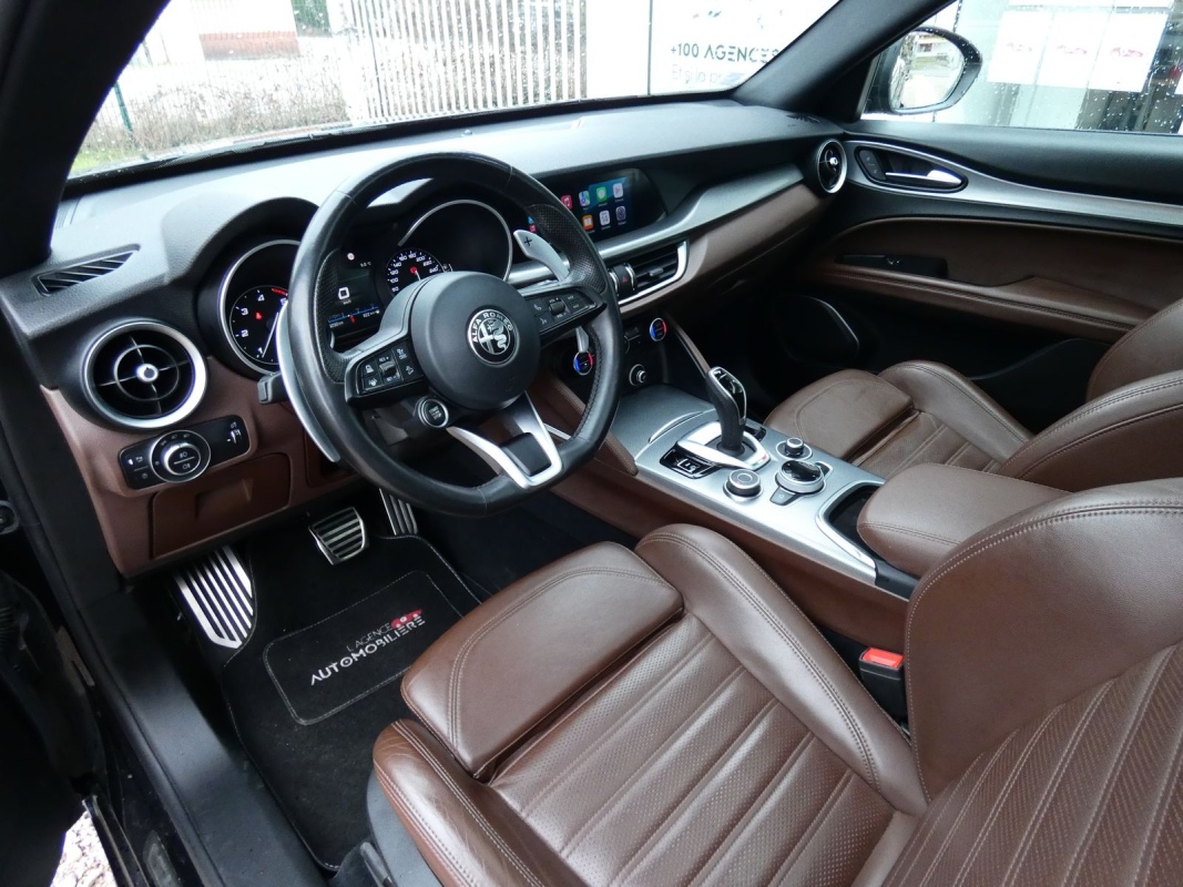 Alfa Romeo STELVIO — 10