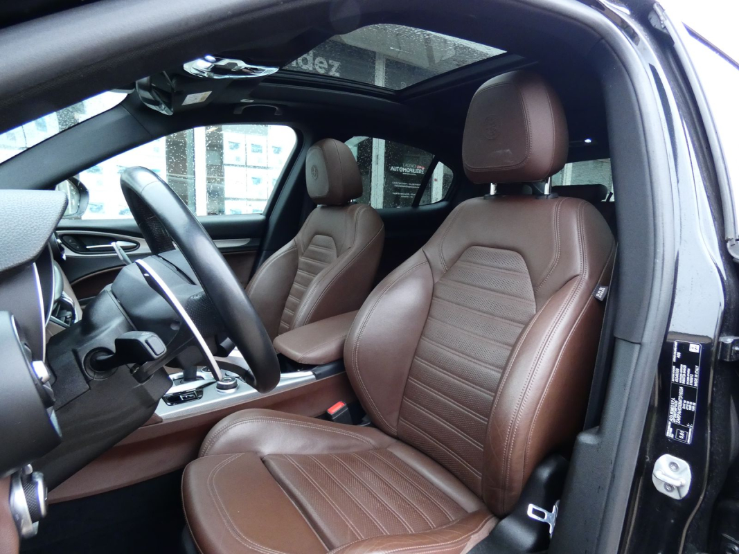 Alfa Romeo STELVIO — 11