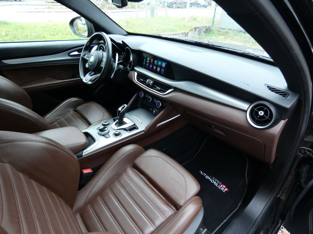 Alfa Romeo STELVIO — 23