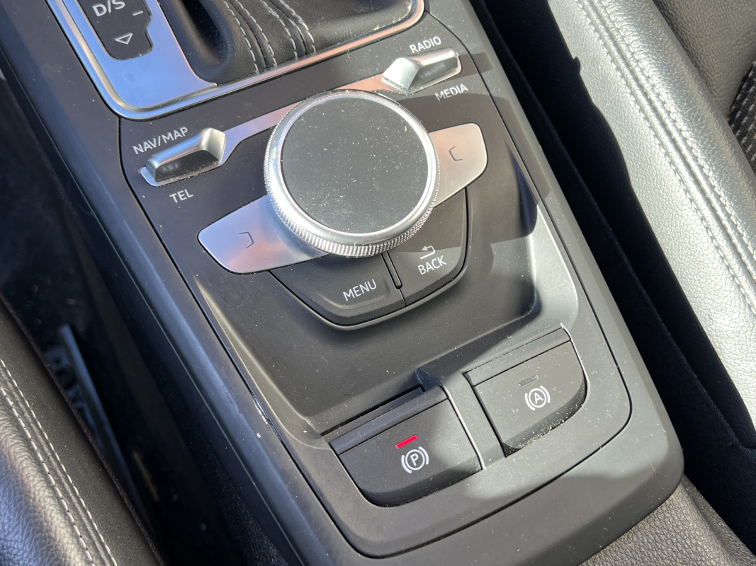 Audi Q2 — 24