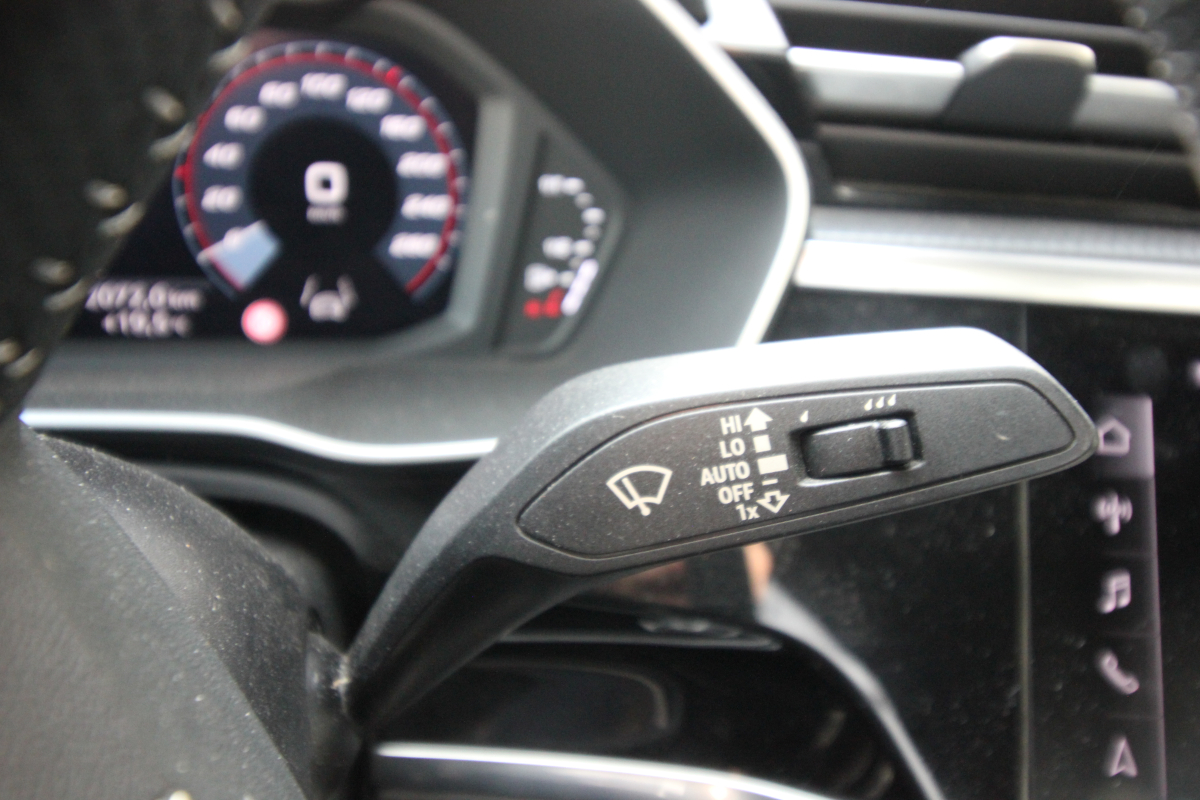 Audi Q3 — 22