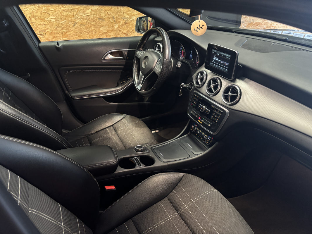 Mercedes Classe GLA — 11
